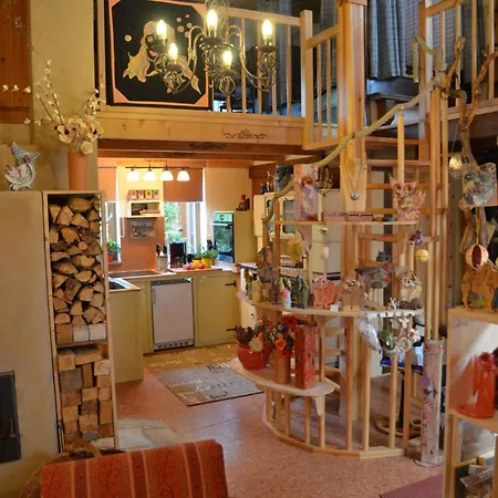 Rotes Kreativ-ferienhaus * Bad Lausick