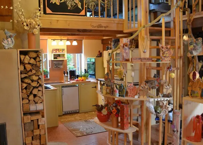 Rotes Kreativ-ferienhaus * Bad Lausick